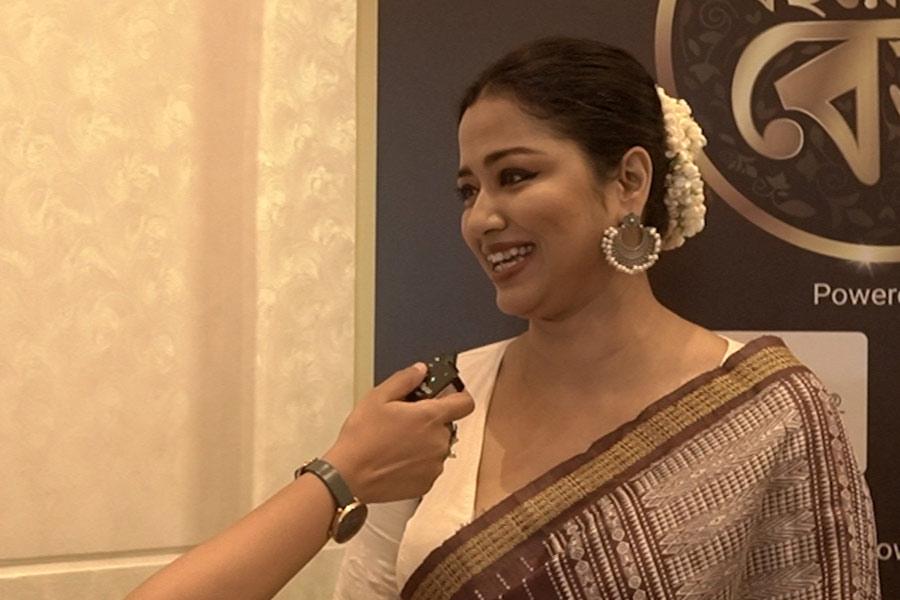 আনন্দবাজার আমার কাছে আদরের প্রিয় মানুষ: সোহিনী