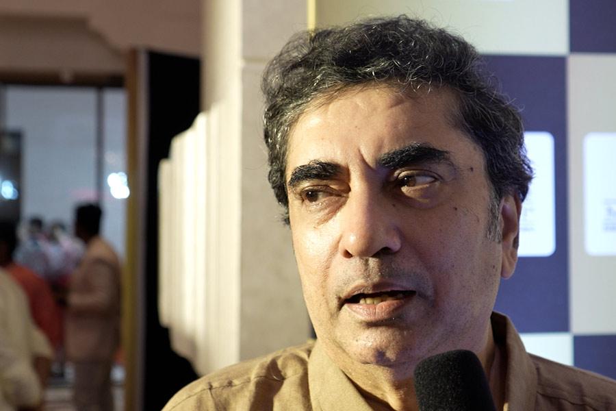 আমি কিন্তু বেশি অনলাইনেই: অনীক দত্ত