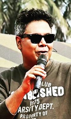 ফুরিয়ে গিয়েও বেঁচে থাকা যায়, বললেন মীর