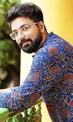 অঙ্গদান নিয়ে সচেতনতার বার্তা দিলেন সুজয়নীল